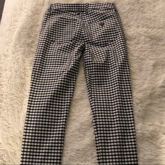 Guess jeans! - Picture 3 of 3